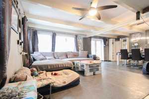 Familienidyll mit großem Garten, Pool, Solaranlage und einer Garage in Feldrandlage – Steinburg (Kreis) – Vorschaubild 2