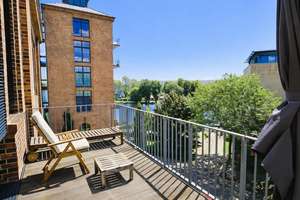 Wohnen am Wasser: Exklusive Loftwohnung mit Spreeblick, Kaminflair & 2 Tiefgaragenstellplätzen – Die vollständige Adresse der Immobilie erhältst du vom Anbieter., 12555 Köpenick, Berlin – Vorschaubild 6