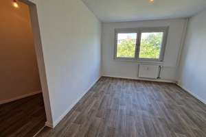 Großzügige 3-Zimmer-Wohnung mit außergewöhnlichem Grundriss zu vermieten – Ringstraße 47, 4209 Grünau-Mitte, Leipzig – Vorschaubild 10