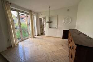 Außergewöhnlicher Bungalow mit Turm und Kaminzimmer in Toplage Köln-Altstadt-Süd – 50676 Altstadt/Süd, Köln – Vorschaubild 6