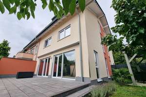 Modernes Einfamilienhaus mit Garten und Garage in Bonn Beuel – Die vollständige Adresse der Immobilie erhältst du vom Anbieter., 53229 Holzlar, Bonn – Vorschaubild 3