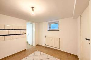 Attraktive 2-Zimmer-Souterrainwohnung in zentraler Lage von Bremen – Gutenbergstraße 57, 28217 Steffensweg, Bremen – Vorschaubild 3