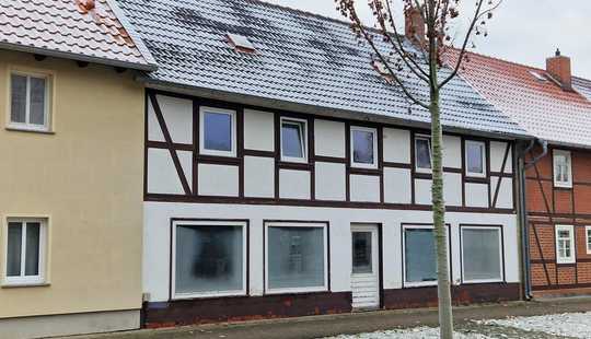 Bild von leerstehendes Wohn- und Geschäftshaus in Fachwerkbauweise