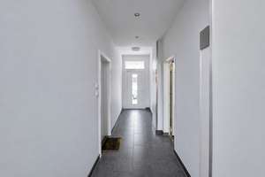 Bezugsfreie 2-Zimmer-Wohnung mit Balkon in zentraler Lage von Düsseldorf- Pempelfort – Die vollständige Adresse der Immobilie erhältst du vom Anbieter., 40211 Pempelfort, Düsseldorf – Vorschaubild 12