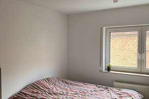 Komplett sanierte 3 ZKB mit Balkon, Industrieparkett und Wohnküche in stilvollem Altbau! – 68169 Neckarstadt-West, Mannheim – Vorschaubild 4