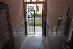 *** Großzügige 2-Zimmer mit Aufzug, Wanne, Dusche und Laminat in zentraler Lage!! ** – Zietenstraße 54, 9130 Sonnenberg, Chemnitz – Vorschaubild 4