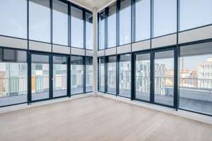 Außergewöhnliches Penthouse-Loft für höchste Ansprüche – Die vollständige Adresse der Immobilie erhältst du vom Anbieter., 10365 Lichtenberg (Ortsteil), Berlin – Vorschaubild 3