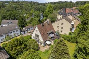 205 m² in Top-Lage! Zweifamilienhaus im beliebten Bredeney in Waldnähe – Die vollständige Adresse der Immobilie erhältst du vom Anbieter., 45133 Bredeney, Essen – Vorschaubild 38
