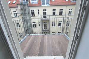Zeitmietvertrag! Komplett sanierte 2-Zimmer-Wohnung mit Balkon! – Kopenhagener Str. 13, 10437 Prenzlauer Berg, Berlin – Vorschaubild 4