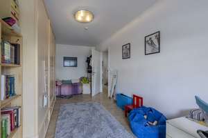 Property thumbnail 7