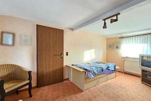 Einfamilienhaus in Höhenlage im Stadtteil Idar – Die vollständige Adresse der Immobilie erhältst du vom Anbieter., 55743 Idar-Oberstein – Vorschaubild 9