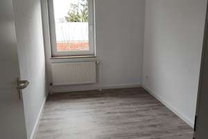 Zentrale, sonnige 4 Zimmer-Wohnung mit Südbalkon und Stellplatz – Schulkoppel 8a, 24848 Kropp – Vorschaubild 6