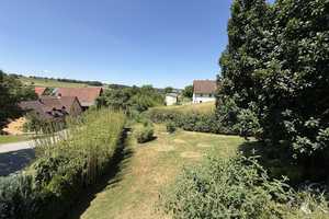 Ruhig gelegenes Einfamilienhaus mit großem Garten und Einliegerwohnung – Bayreuth (Kreis) – Vorschaubild 8