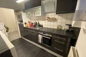 Stilvolle 2-Zimmer-Wohnung mit Balkon und Einbauküche in Karlsruhe – Römhildtstraße 4, 76135 Karlsruhe – Vorschaubild 1