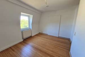 Toll geschnittene 3 Zimmer Dachgeschosswohnung am Neufferpark – Orleansstr. 28, 66953 Pirmasens, Pirmasens – Vorschaubild 5