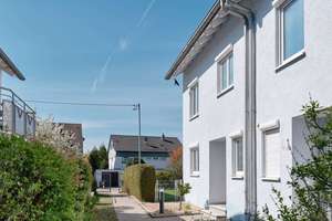 Einziehen & Wohlfühlen: Familientraum in Feldrandlage mit viel Platz, 2 Garagen & Panoramafernsicht! – Die vollständige Adresse der Immobilie erhältst du vom Anbieter., 70599 Plieningen (Ortsteil), Stuttgart – Vorschaubild 8