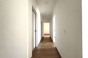 exklusive 4-Zimmerwohnung zum 01.05.2026 verfügbar – Gorch-Fock-Straße 29, 30177 List, Hannover – Vorschaubild 3