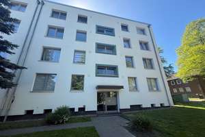 Schickes Wohnen im modernisierten Objekt! 3 Zimmer suchen nette Mieter – Meerkamp 2, 45327 Katernberg, Essen – Vorschaubild 1