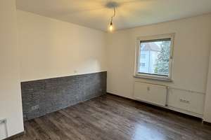 Alltagstaugliche 5-Zimmer-Wohnung in Mannheim nach Sanierung – 68307 Sandhofen, Mannheim – Vorschaubild 3