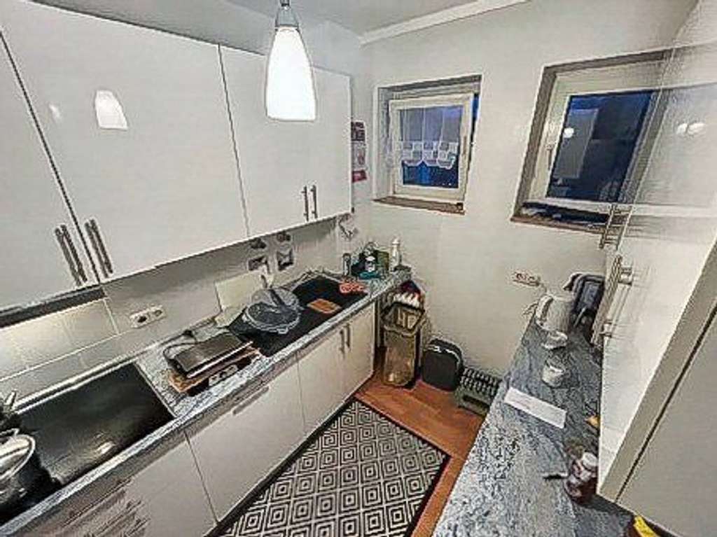 Immobilie in Heusenstamm - Vermietete 4-Zimmer-Wohnung mit großem Balkon in Heusenstamm – Kapitalanlage in gutem Zustand - Bild 3