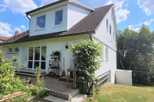Zweifamilienhaus mit ca. 310m² Wohn- / Nutzfläche * 607m² Grundstück in Hanglage – Stormarn (Kreis) – Vorschaubild 3