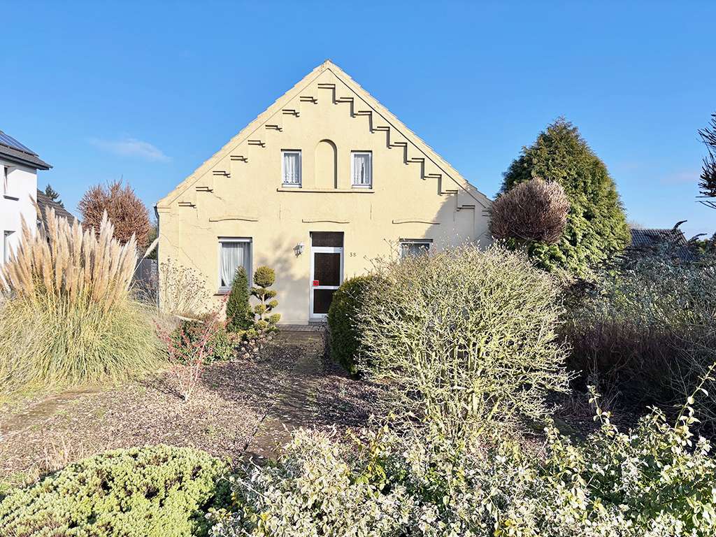 Immobilie in Emmerich am Rhein - Machen Sie was draus! - Bild 2