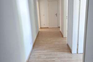 3 Zimmer , Küche, Diele, Bad mit Balkon in zentraler Lage  in Düsseldorf ab sofort zu vermieten
