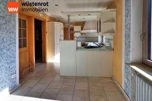 Großzügiges Einfamilienhaus mit dem besonderen Pfiff wartet auf Sie! – Die vollständige Adresse der Immobilie erhältst du vom Anbieter., 91275 Auerbach in der Oberpfalz – Vorschaubild 8