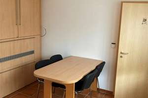 Uetze-Dedenhausen: Neuwertiges Einfamilienhaus mit 2. Eingang in Bürobereich – Die vollständige Adresse der Immobilie erhältst du vom Anbieter., 31311 Uetze – Vorschaubild 7