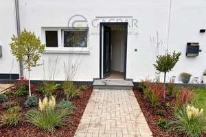 Modernes Reihenmittelhaus in Düren mit Garten und KfW 45 Standard – Lützenrathstrasse 3, 52353 Nord-Düren, Düren – Vorschaubild 3
