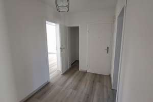 Frisch modernisierte 3-Zim.-Wohnung im 2. OG mit Dusche/Balkon in Düsseldorf-Garath – Paul-Bonatz-Straße 17, 40595 Garath, Düsseldorf – Vorschaubild 17