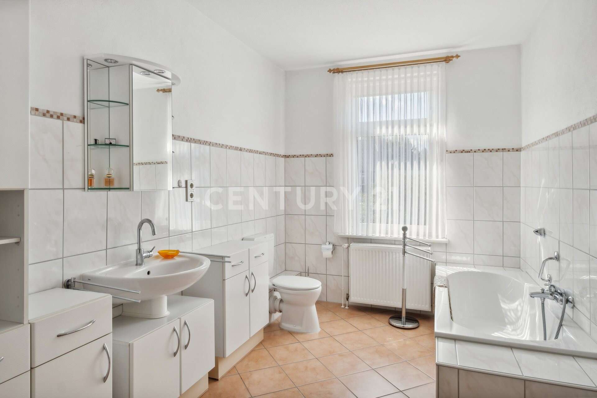 Immobilie in Rotenburg - Mehrgenerationshaus in der City inkl. grüner Oase! - Bild 6