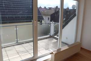 Helle 2-Zimmer-Dachwohnung mit Süd-Dachloggia und Tiefgaragenstellplatz in Taunusstein-Wehen – Aarstraße 217, 65232 Taunusstein – Vorschaubild 6