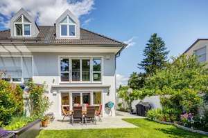 Moderne, energieeffiziente Doppelhaushälfte für die ganze Familie – Die vollständige Adresse der Immobilie erhältst du vom Anbieter., 81476 Forstenried, München – Vorschaubild 17