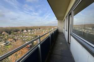 Über den Dächern von Duisburg – Die vollständige Adresse der Immobilie erhältst du vom Anbieter., 47226 Hochemmerich, Duisburg – Vorschaubild 2