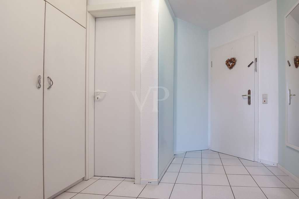 Immobilie in Karlsdorf-Neuthard - Gepflegte Doppelhaushälfte in begehrter Wohnlage von Karlsdorf - Bild 3