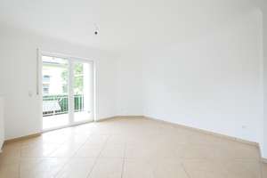 Großzügige renovierte 4-Zimmer-Wohnung mit 2 Bädern, Balkon & EBK in Schloß Neuhaus – Almering 5, 33104 Schloß Neuhaus, Paderborn – Vorschaubild 16