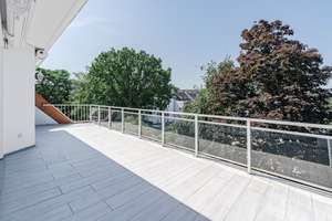 Golzheims "Weiße Siedlung" // 1A Exklusivlage //  Rohdiamant // Lichtdurchflutet // Riesen Terrasse – 40474 Golzheim, Düsseldorf – Vorschaubild 13