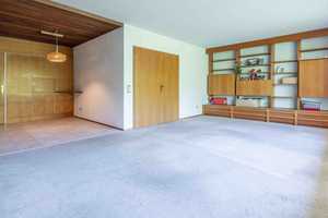 Raum für Visionen: Einfamilienhaus mit Einliegerwohnung in begehrter Lage – Konstanz (Kreis) – Vorschaubild 4
