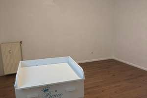 4,5-Zimmer-Wohnung in Gelsenkirchen-Ückendorf ab sofort frei – Flöz Sonnenschein 49, 45886 Ückendorf, Gelsenkirchen – Vorschaubild 6