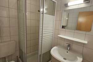 schöne und sanierte 1-Zimmerwohnung im 2.OG mit EBK – Hochweg 49, 93049 Regensburg – Vorschaubild 6