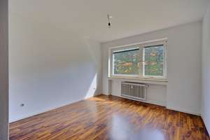 Volltreffer! Helle 2 Zi-ETW mit Balkon und Garage in Thon! – Die vollständige Adresse der Immobilie erhältst du vom Anbieter., 90408 Thon, Nürnberg – Vorschaubild 12