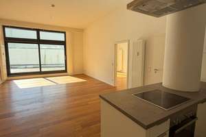 Top Erdgeschoss Wohnung mit eigener Terrasse