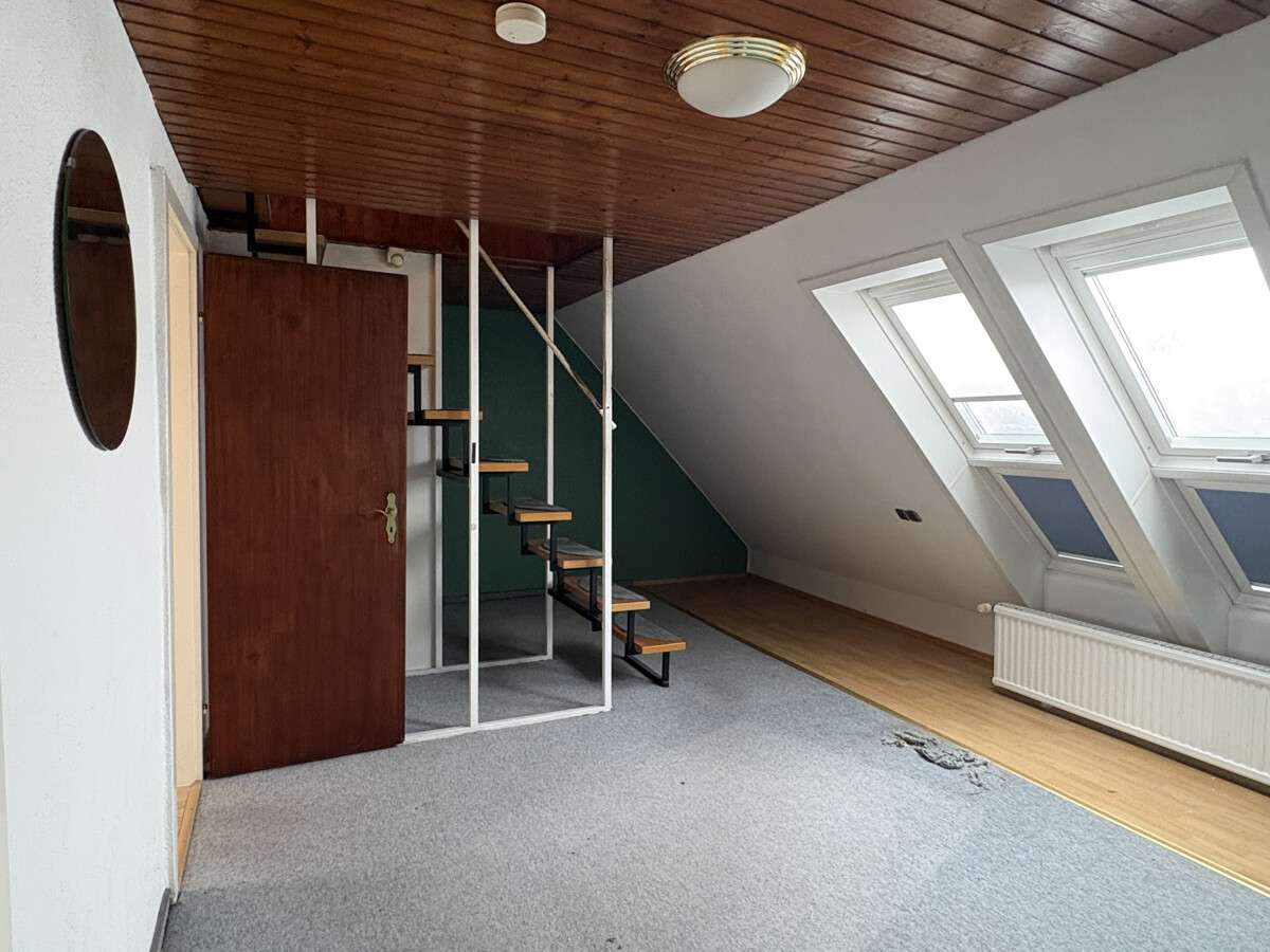 Immobilie in Burgdorf - KARSTEN IMMOBILIEN ermöglicht Ihnen: Wohnen im sehr gut geschnittenen Reihenmittelhaus in Burgdorf - Bild 10