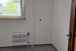 Gut geschnittene 2 Zimmerwohnung mit Balkon – Melanchthonstraße 37, 40597 Benrath, Düsseldorf – Vorschaubild 6