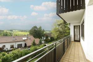 Top gepflegtes Einfamilienhaus in herrlicher Aussichtslage, Einliegerwohnung und großzügigem Garten – Die vollständige Adresse der Immobilie erhältst du vom Anbieter., 71296 Heimsheim – Vorschaubild 8