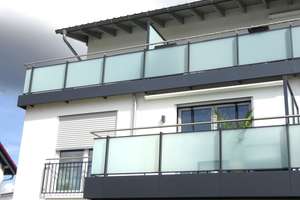  3,5-Zimmer-Maisonette-Wohnung mit Balkon und Dachterrasse in Münster (Hessen)