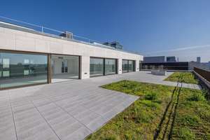 Penthouse im PURE LIVING – Exklusiver Luxus auf ca. 800 m² mit Raum für Ihre Vision – Die vollständige Adresse der Immobilie erhältst du vom Anbieter., 10243 Friedrichshain, Berlin – Vorschaubild 3