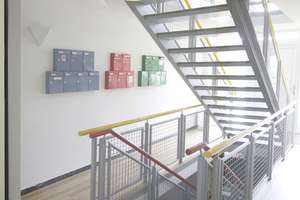 helle renovierte 2-Zimmer-Wohnung 52m² im Dachgeschoß Einbauküche Duschbad in Heide – Meldorfer Str. 184, 25746 Heide – Vorschaubild 2