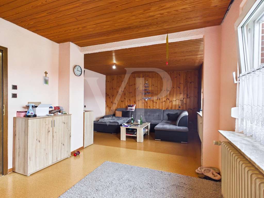 Immobilie in Ihlow - Charmantes Landhaus mit Wirtschaftsteil, Garage und großem Garten in Ihlow-Simonswolde - Bild 3